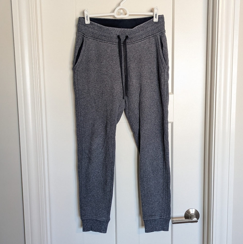 Lululemon Heathered Navy Blue Scuba Joggers sz 6